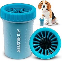 Pros y contras de usar limpiadores de patas para perros
